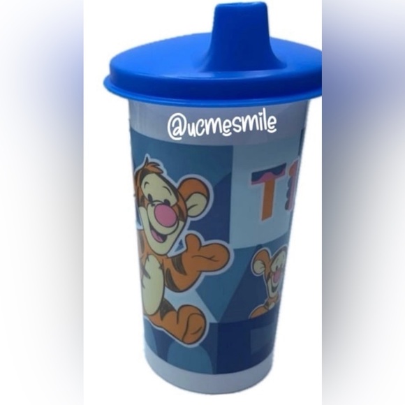 Tupperware Disney Tigger Sippy Cup - Picture 3 of 4